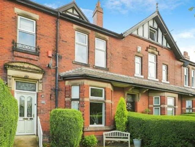 House for sale in Ossett, West Yorkshire