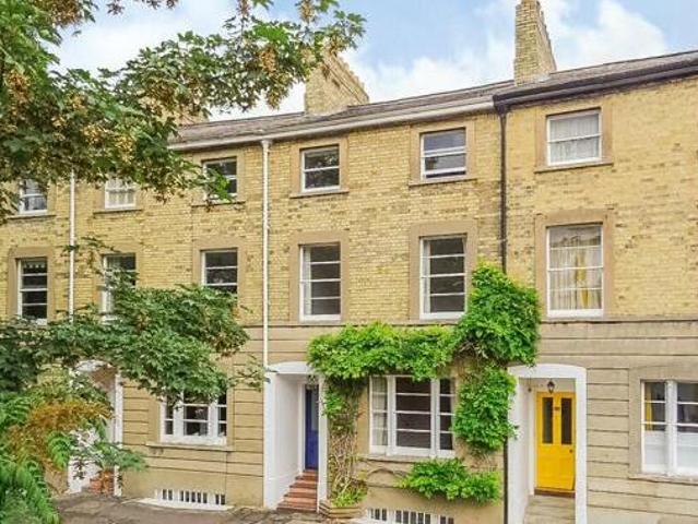 House for sale in Park Town, Oxford