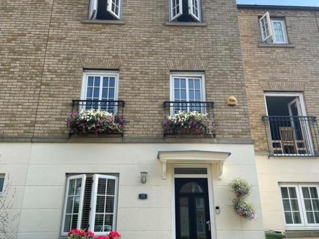 House for sale in Lyons, Greater London