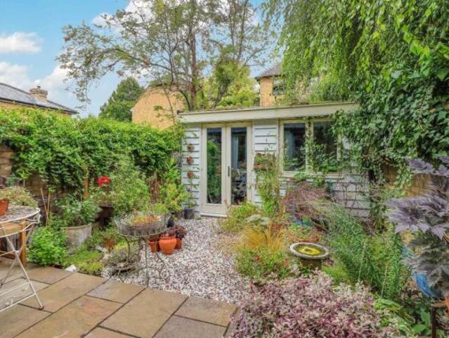 Cottage for sale in Arbury, Cambridgeshire