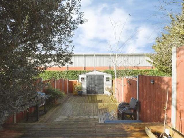 Cottage for sale in Harold Hill, Greater London