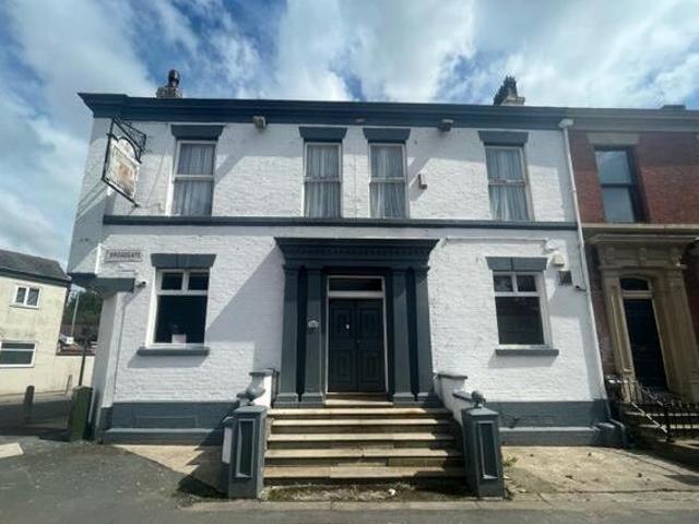 House for sale in Avenham, Higher Bartle