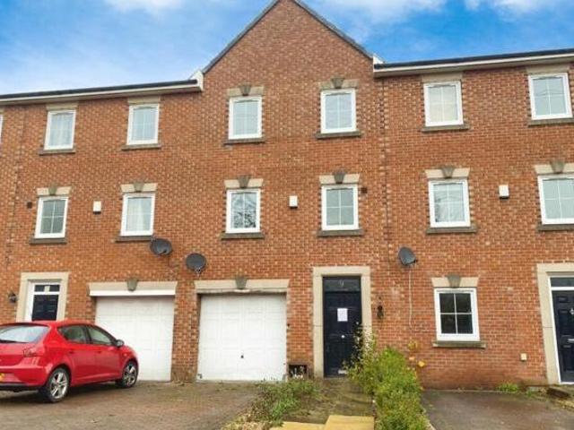 House for sale in Higher Bartle, Lancashire