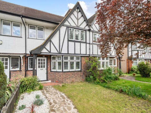 Cottage for sale