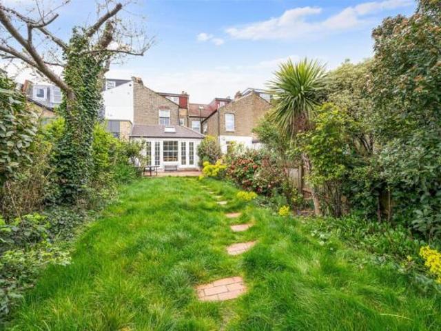 Cottage for sale in Wimbledon, Greater London