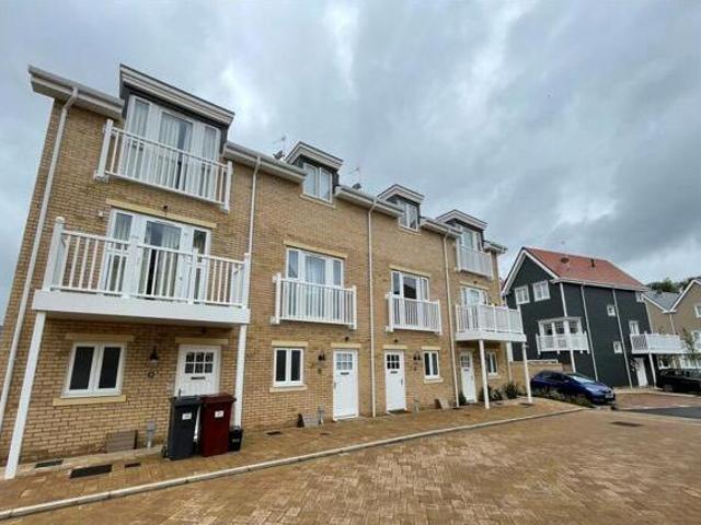 House for sale in Reading
