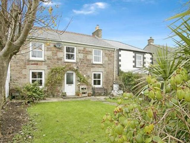 House for sale in Mount Ambrose, Cornwall