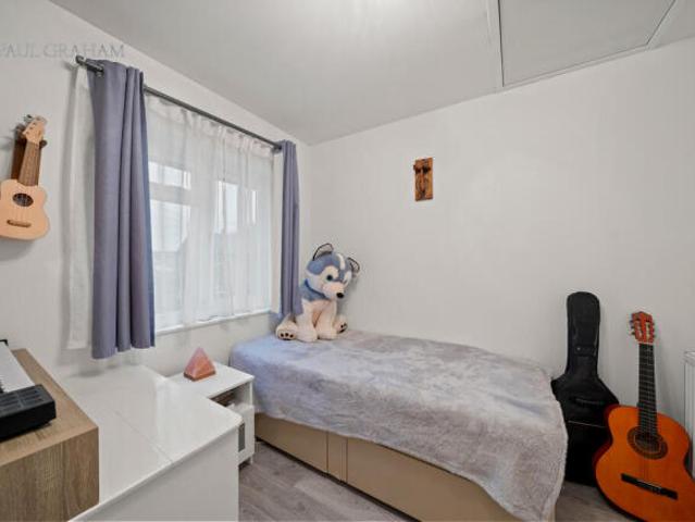 Cottage for sale in Beddington, Greater London