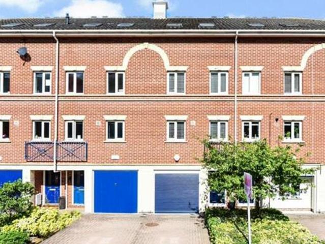 House for sale in Rochester, Kent