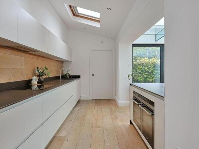 Cottage for sale in Chesterton, Arbury