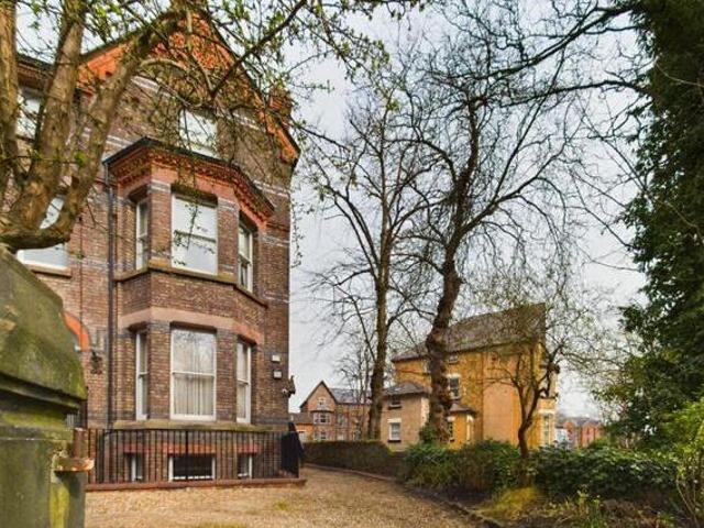 House for sale in Birkenhead, Wirral