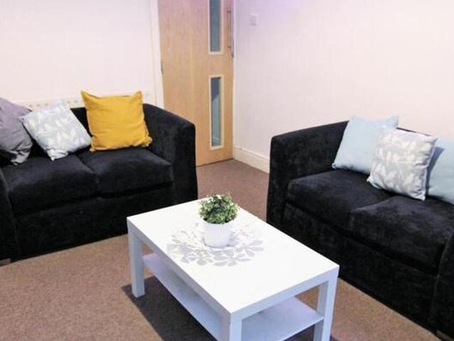 House for sale in Broomhill, Crookesmoor