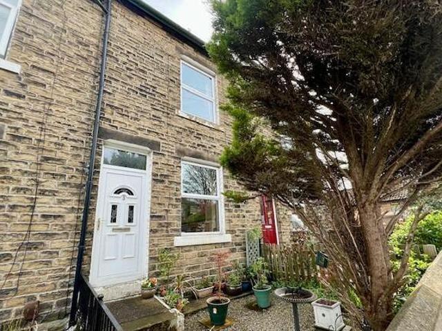 House for sale in Baildon, West Yorkshire