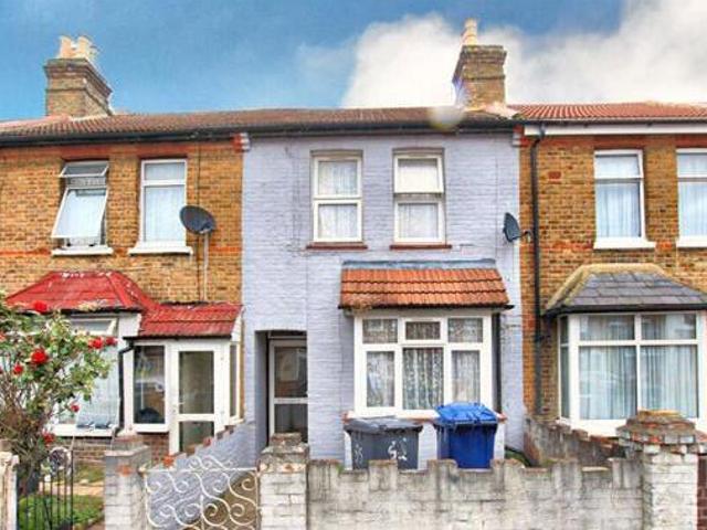House for sale in Southall, Greater London
