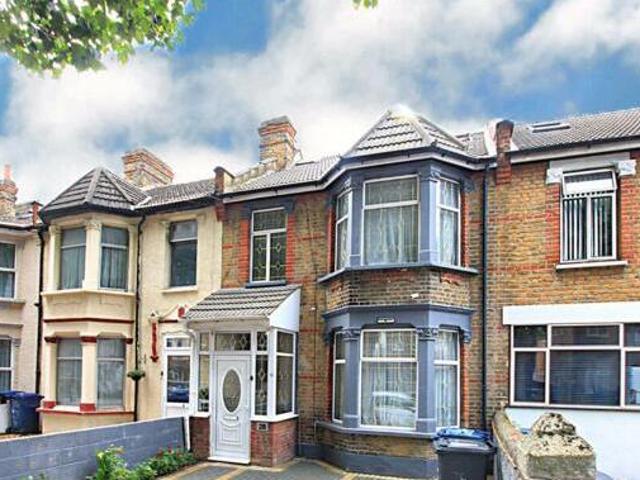 House for sale in Southall, Greater London