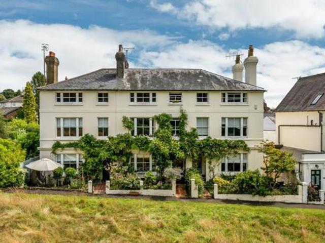 House for sale in City of London, Greater London