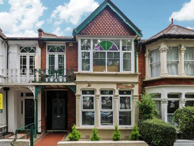 House for sale in Southend-on-Sea, Alton Barnes