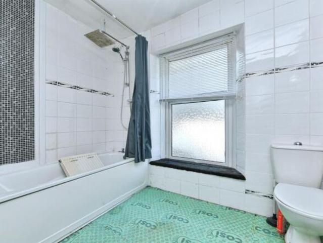 Cottage for sale in Mount Wise