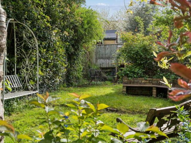 Cottage for sale in Oxford, Oxfordshire
