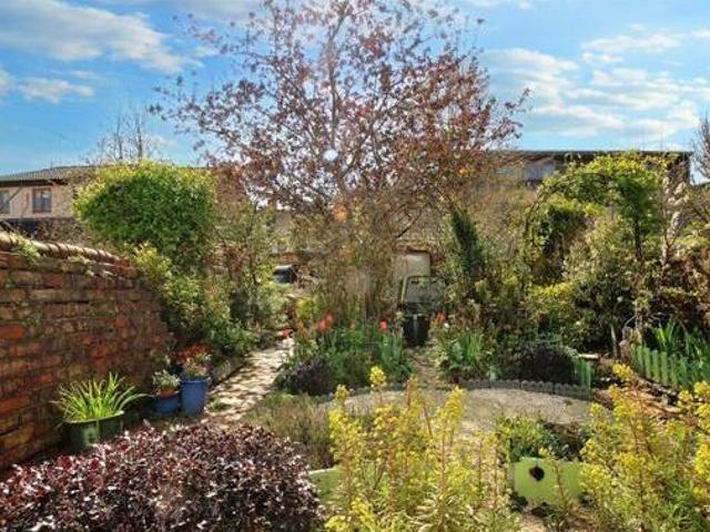 House for sale in Feckenham, City Of Bristol