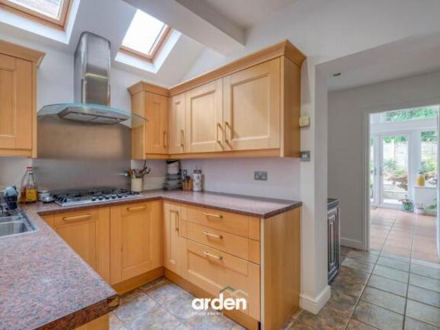 Cottage for sale in Kings Heath, Wake Green