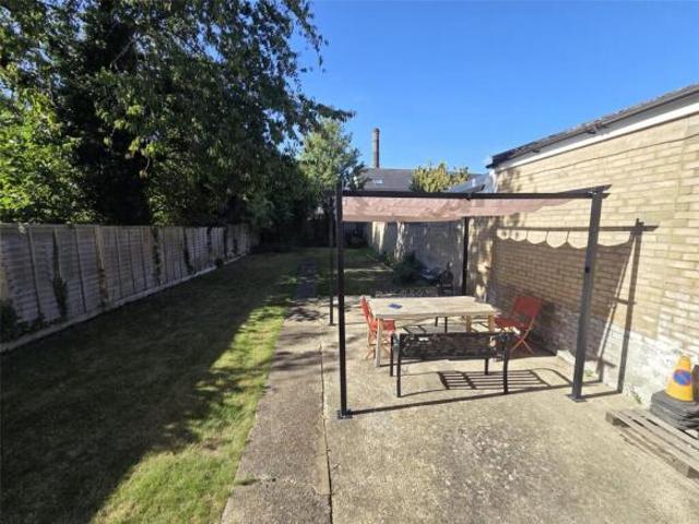 Cottage for sale in Chesterton, Arbury