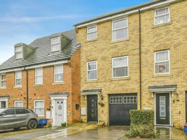 House for sale in Pin Green, Stevenage