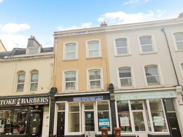 House for sale in Follaton, Strode