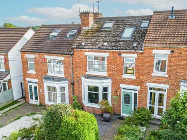 House for sale in Ball Hill, West Midlands