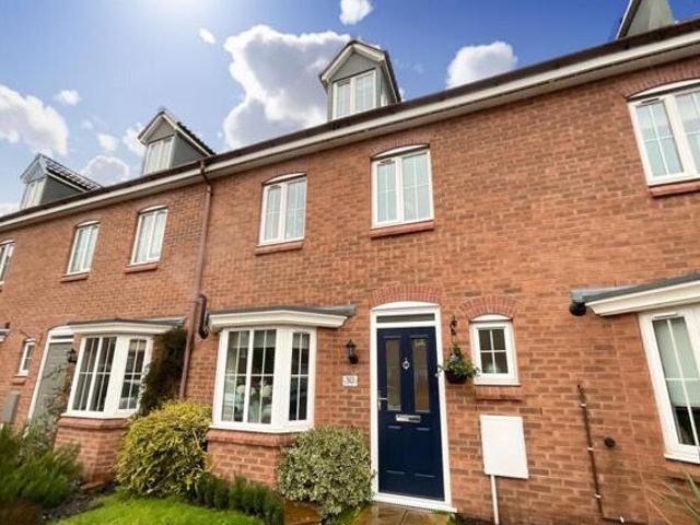 House for sale in Stone, Baswich