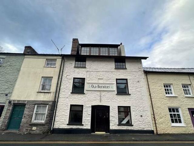House for rent in Lyons, Greater London