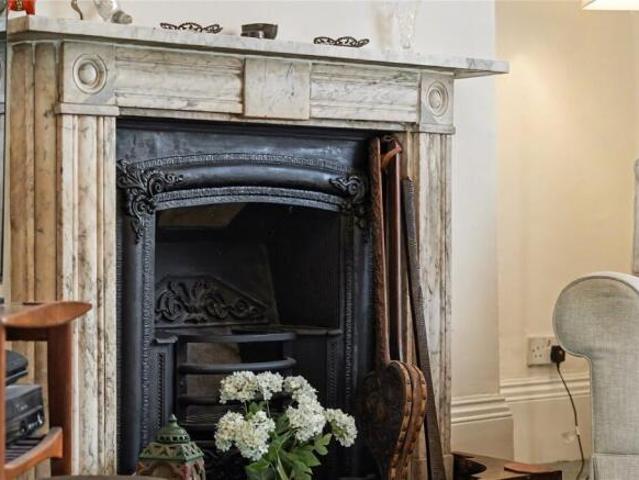 Cottage for sale in Islington, Greater London