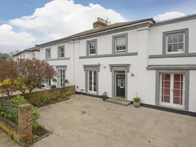 House for sale in Twickenham, Greater London