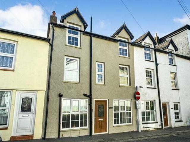 House for sale in Tywyn, Wales
