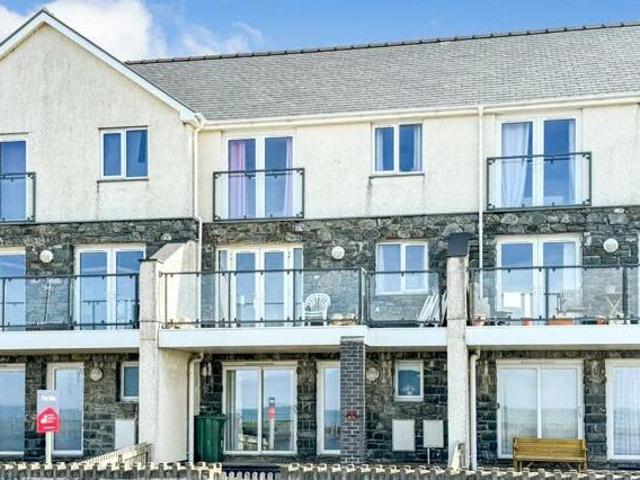 House for sale in Tywyn, Wales