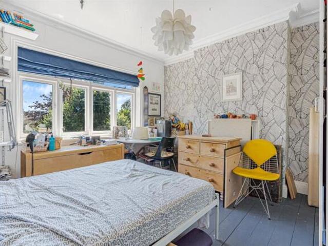 Cottage for sale in Bushey, Hertsmere
