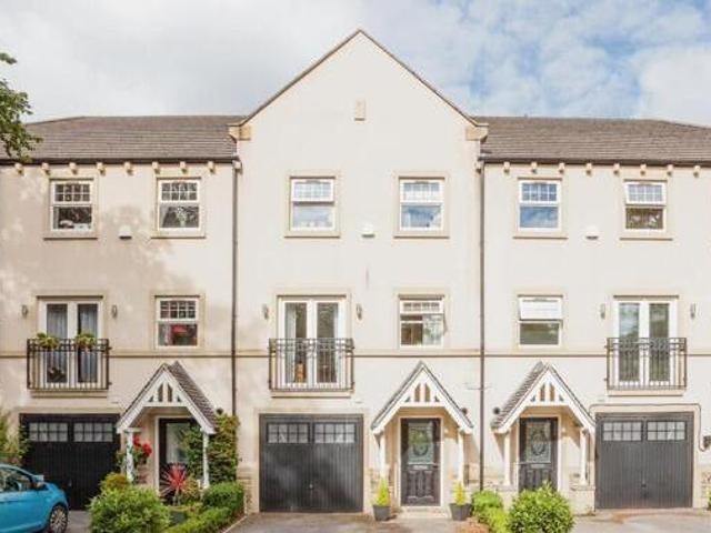 House for sale in Pinders Heath, West Yorkshire