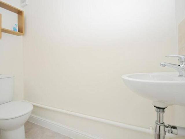 Cottage for sale in Penge, Greater London