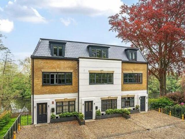 House for sale in Weybridge, Elmbridge