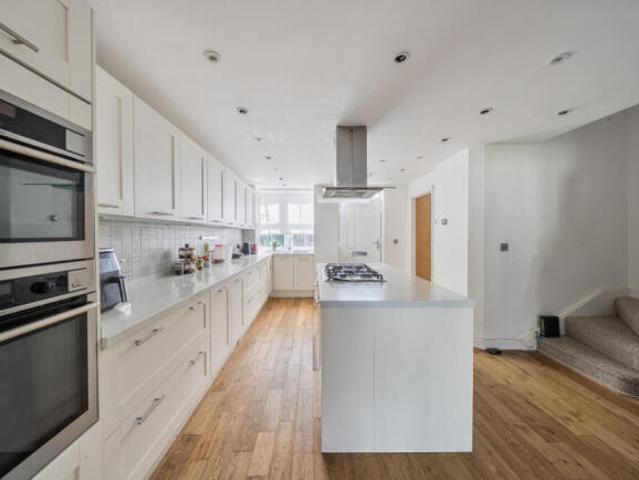 Cottage for sale