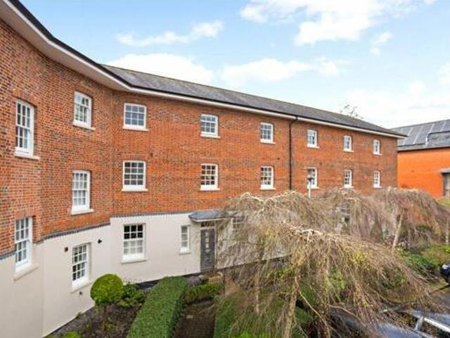 House for sale in Fulflood, Hampshire