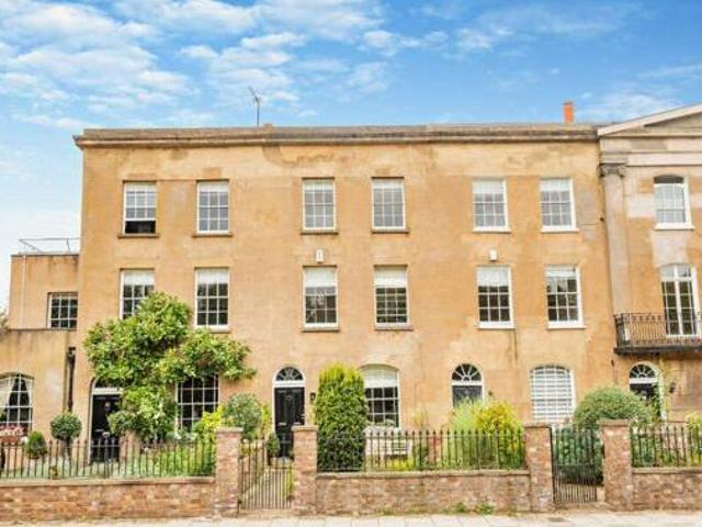 House for sale in Lambourn, West Berkshire