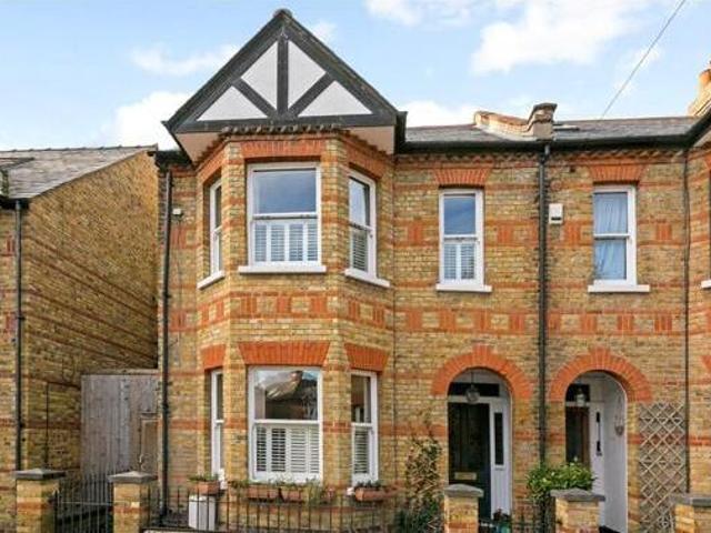 House for sale in Lambourn, West Berkshire