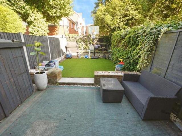 Cottage for sale in Navestock Side