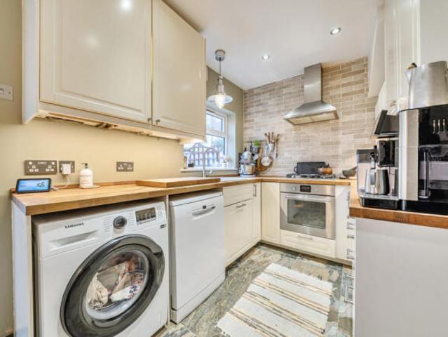 Cottage for sale in Abbey Wood, Greater London