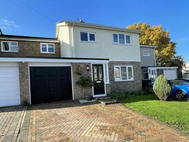 House for sale in Lyons, Greater London
