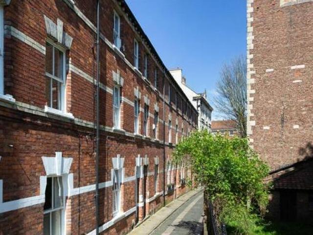 House for sale in High Field, York