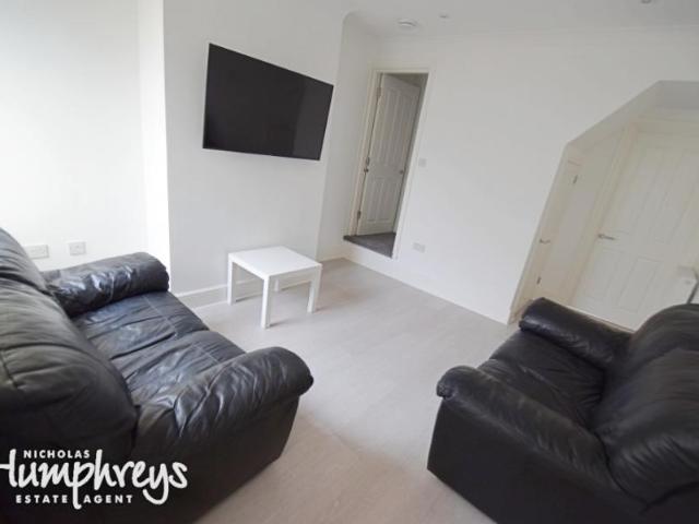 House for rent in Stoke, Stoke-on-Trent