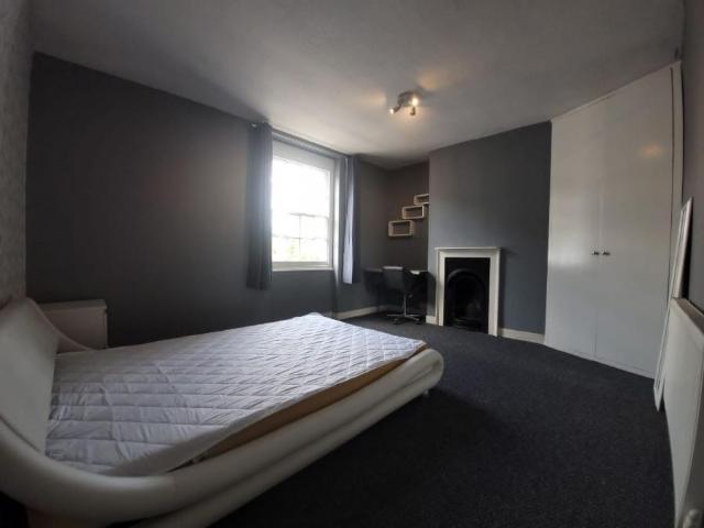 House for rent in St. Mildred's, The Bridge