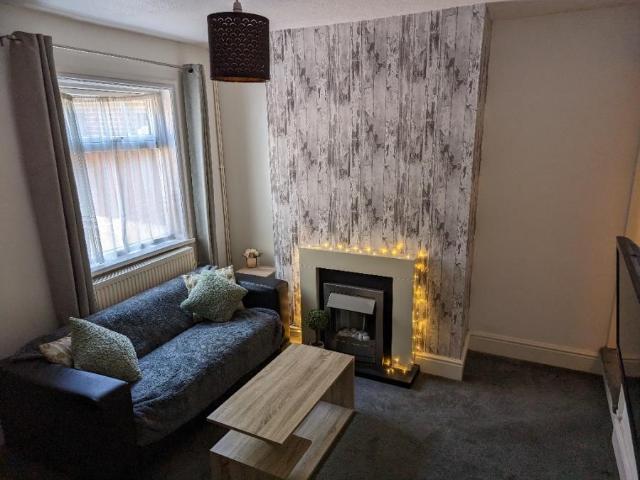 House for rent in Butterton, Staffordshire